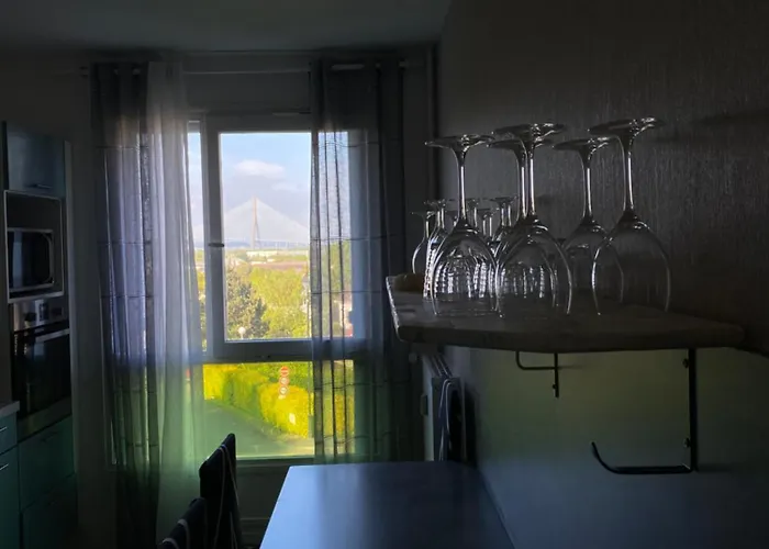 Apartamento 6 Pieces Avec Une Vue Sur Le Pont De Normandie Honfleur